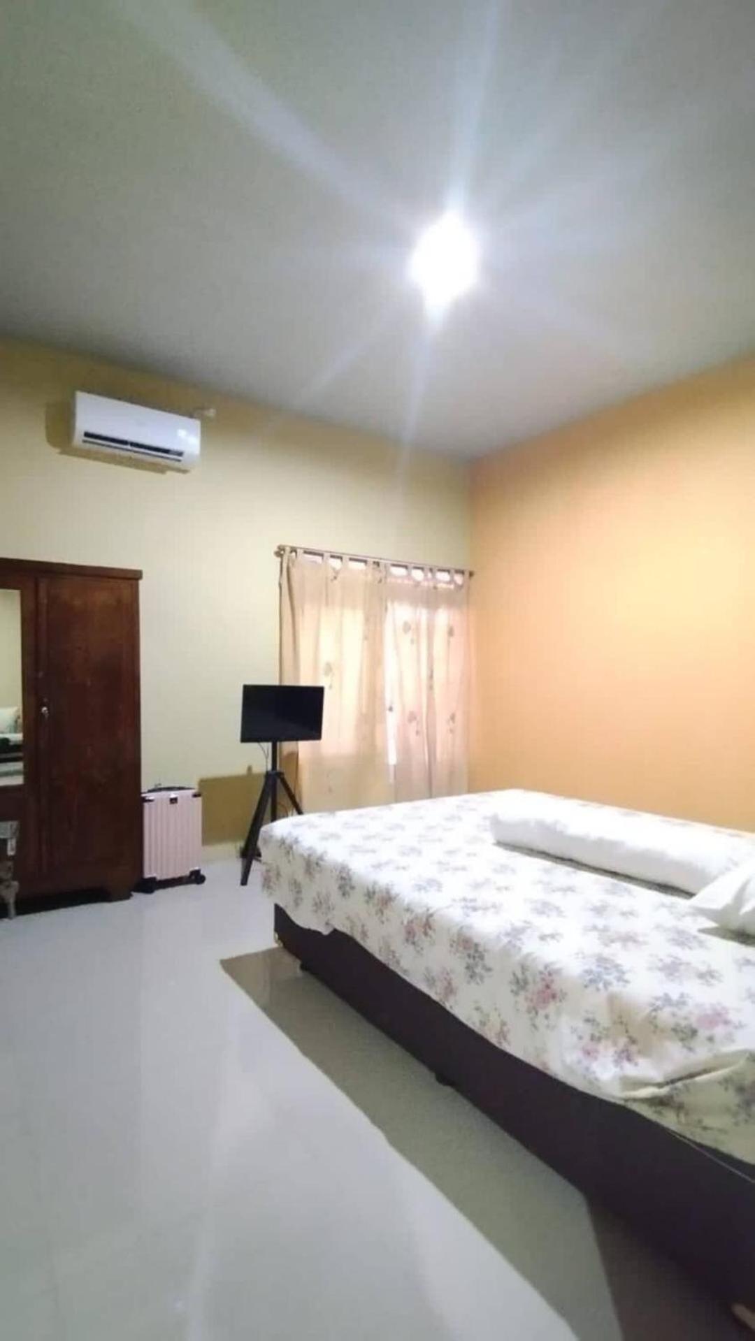 Sadana Villahouse Ngadinegaran Yogyakarta Bagian luar foto